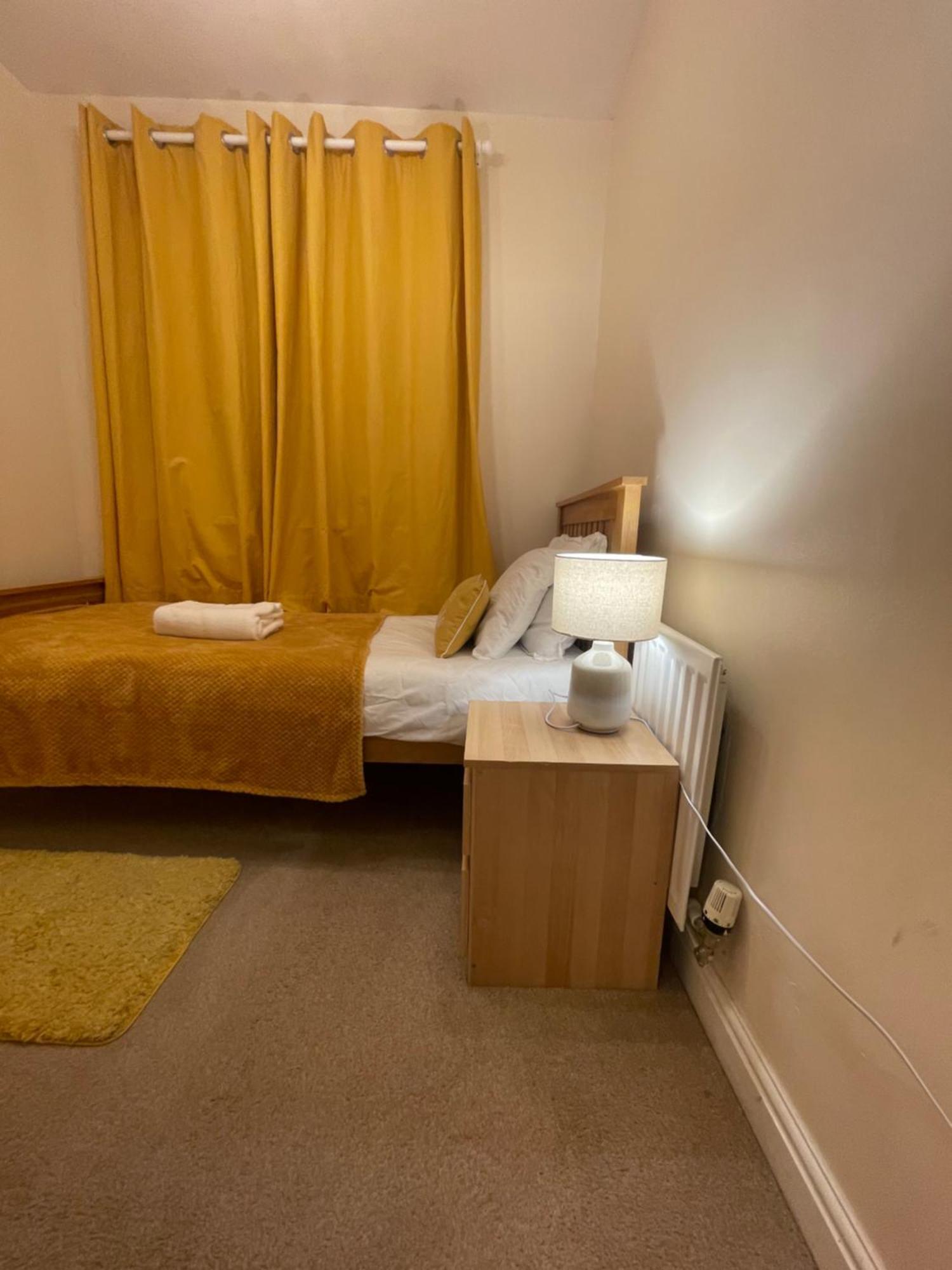 Holiday Home In Cardiff. Sleeps 6 Exterior foto